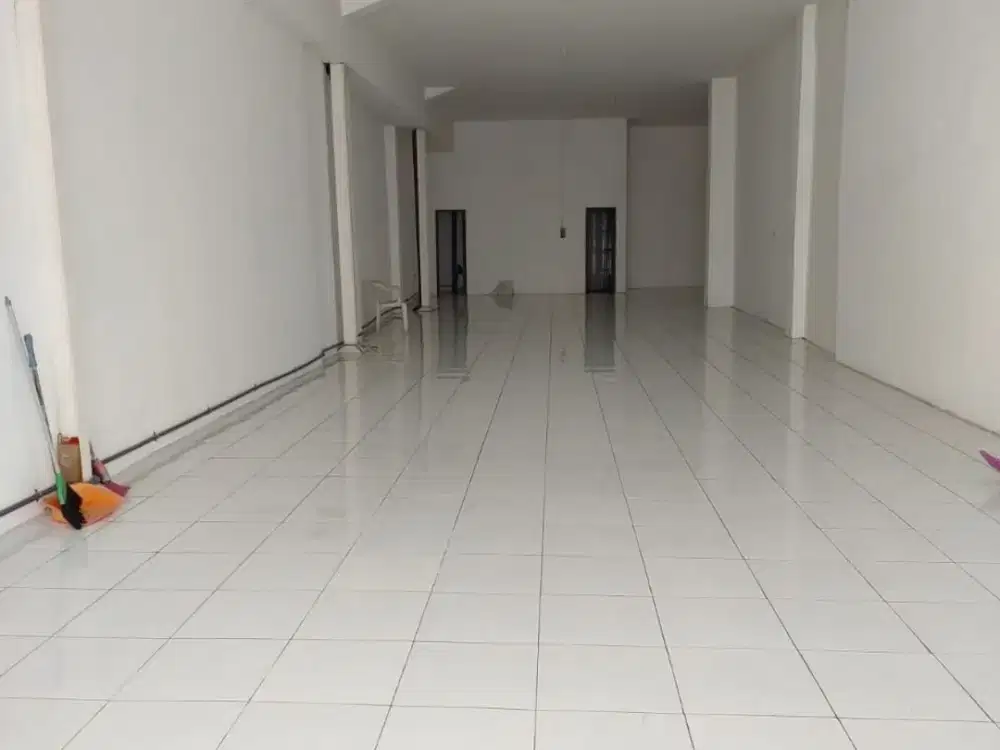 Gudang Jalan Bunguran NOL JALAN RAYA  Listrik : 5500 watt