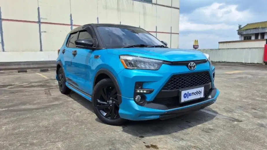 TERMURAH Toyota Raize 1.0 T GR SPORT TSS Two Tone Bensin-AT 2021 UZF B