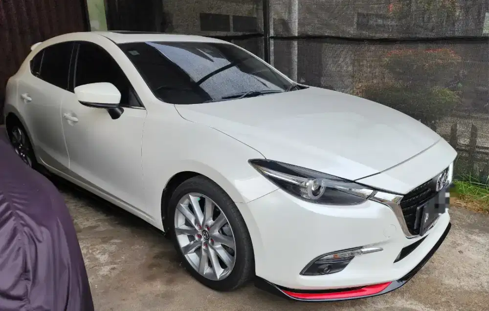 Mazda 3 hatchback skyactive AT