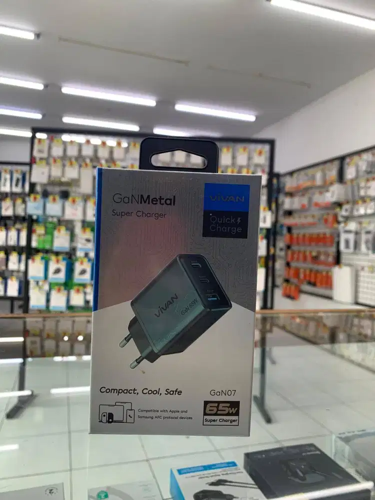 Vivan GaN07 Adapter Charger GaN 3 Port Fast Charging 65W