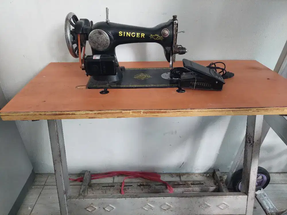 Mesin jahit singer dinamo