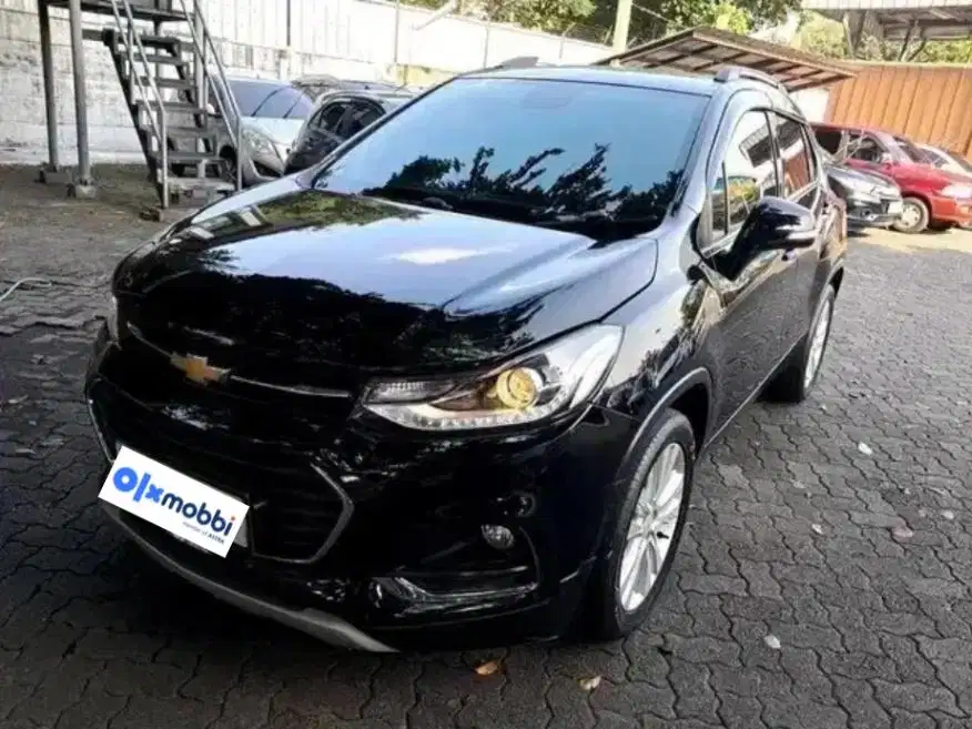 Pajak Panjang - Chevrolet Trax 1.4 Premier Bensin-AT 2018 Hitam
