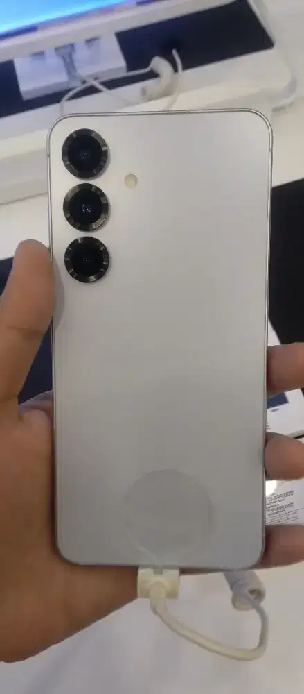 cicilan kredit Samsung Galaxy S25 pakai home credit dibogor