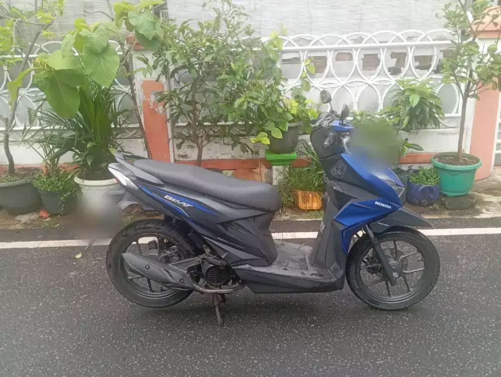 Di jual cepat Honda Beat New Deluxe ISS Thn 2020 biru Tangan pertama