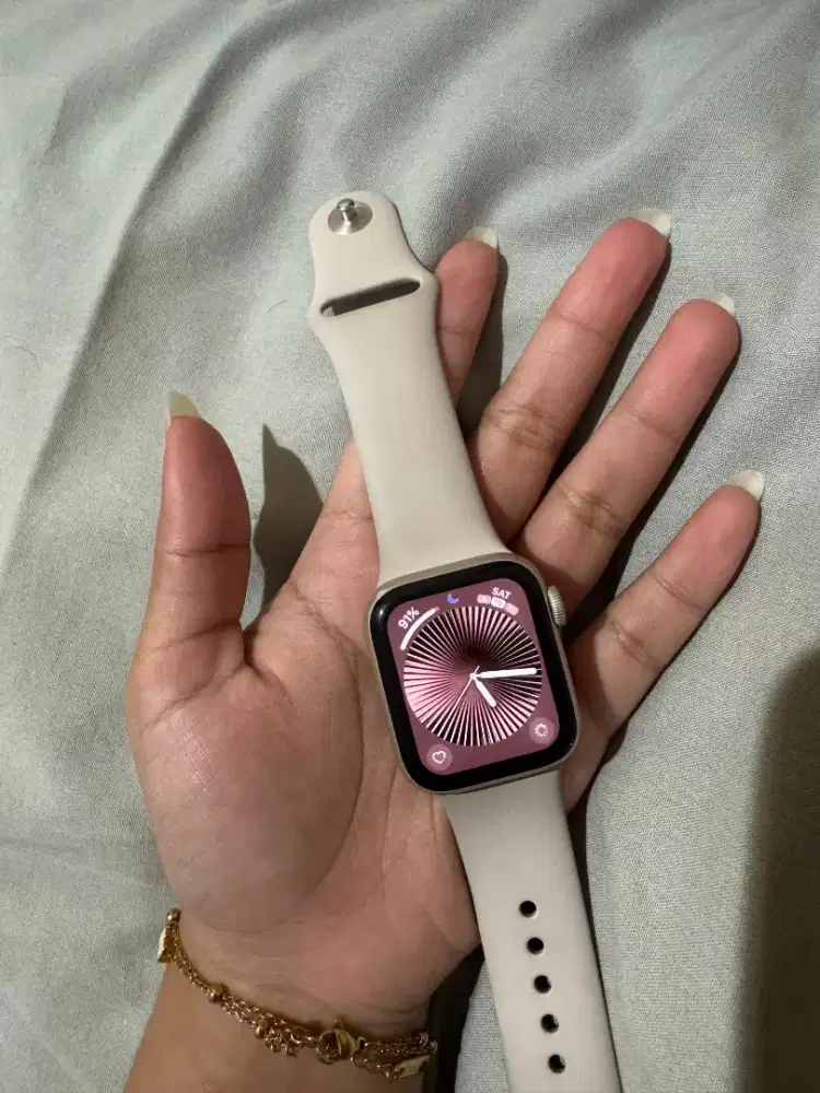 Apple Watch SE (Gen 2)