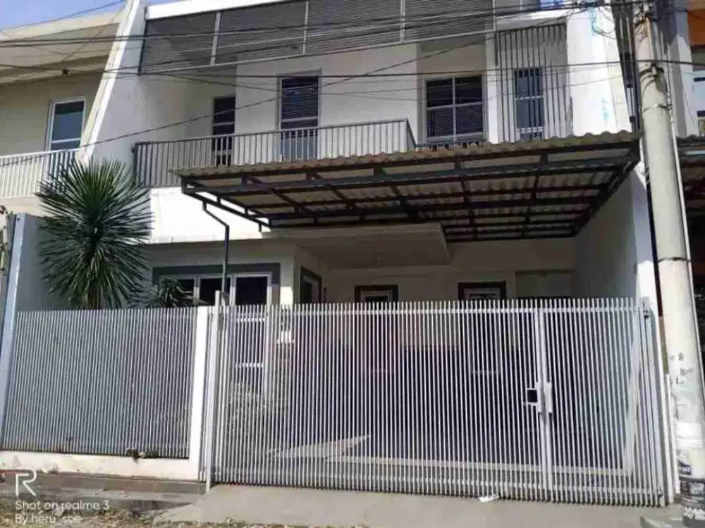 jual rumah dekat masjid Akbar surabaya