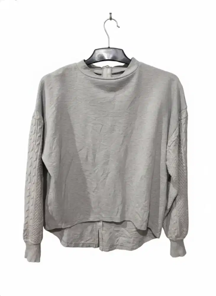 Blouse Sweater Crewneck Abu