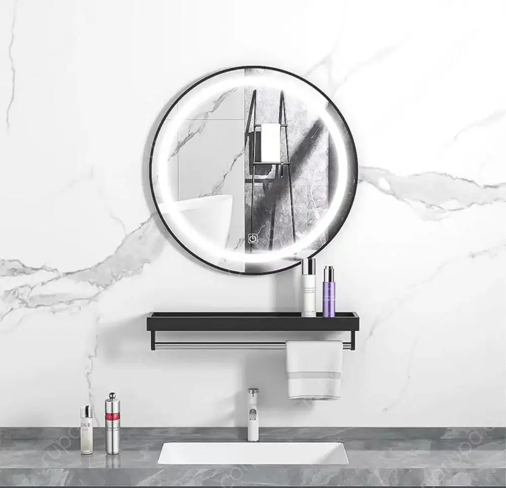 Cermin kamar mandi LED 60cm