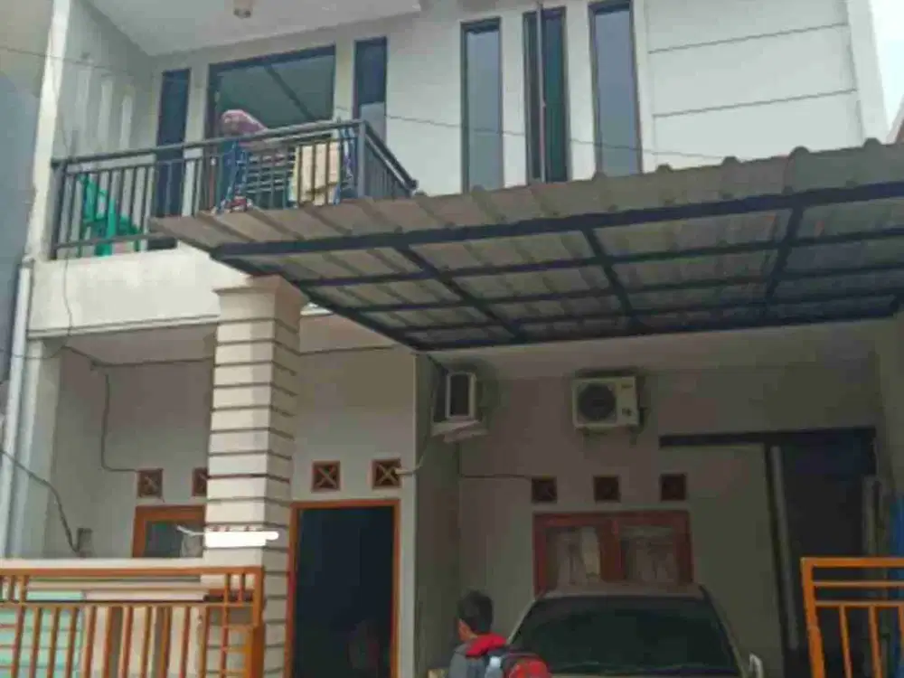 rumah 2 lantai di bulevar hijau harapan indah bekasi