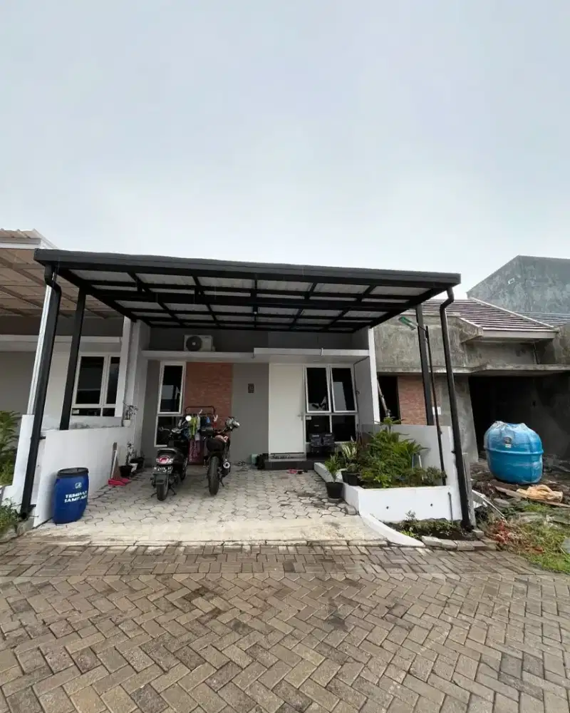 Pemasangan kanopi alderon single