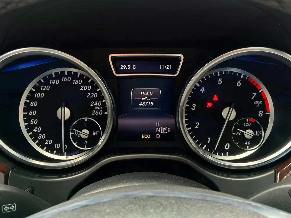 TAX=ApriL Genap Odo=48k Bunga=5% GL400 AMG 2015 GL 400 AMG 4Matic 2015