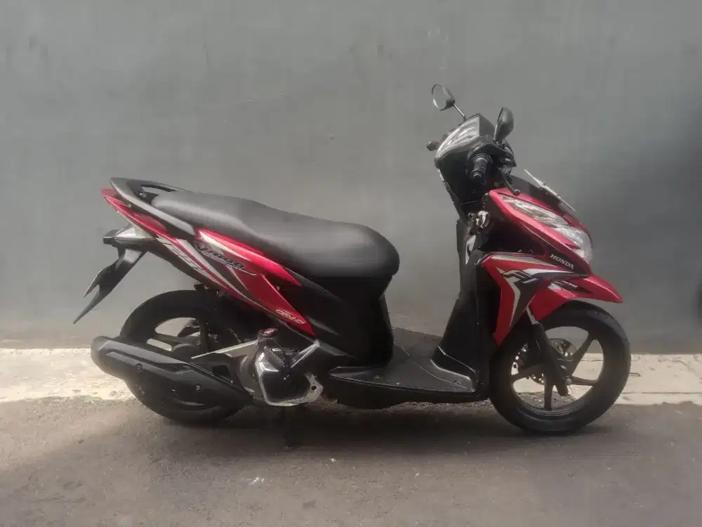 JUAL CEPAT HONDA Vario 125 FI CBS ISS 2014 SUPER MULUSSS.. FULL ORI..