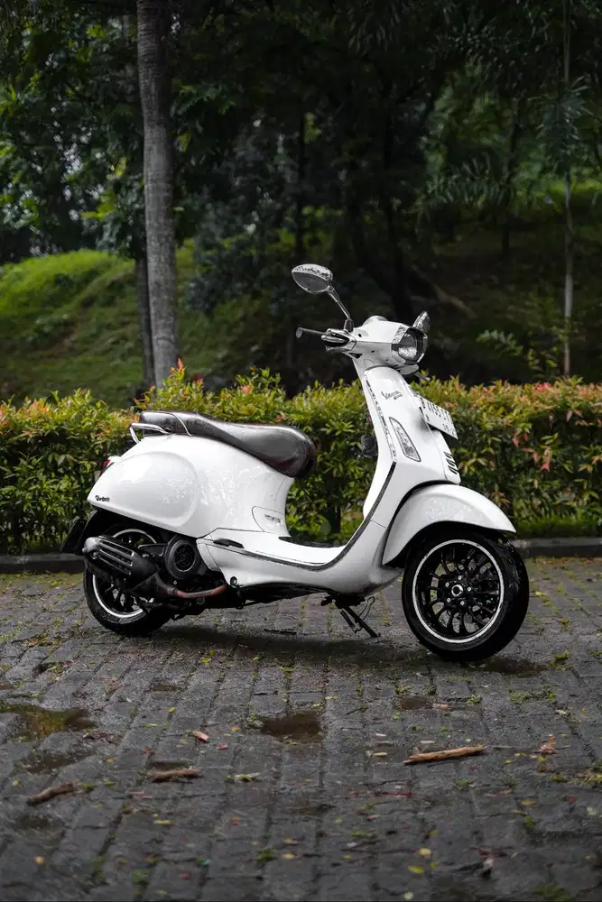 PIAGGIO VESPA SPRINT 150 IGET 2016 MURAH BERGARANSI