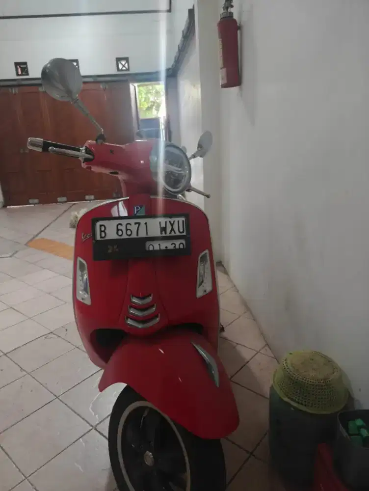 For sale Piaggio GTS Iget 150 Tahun 2019