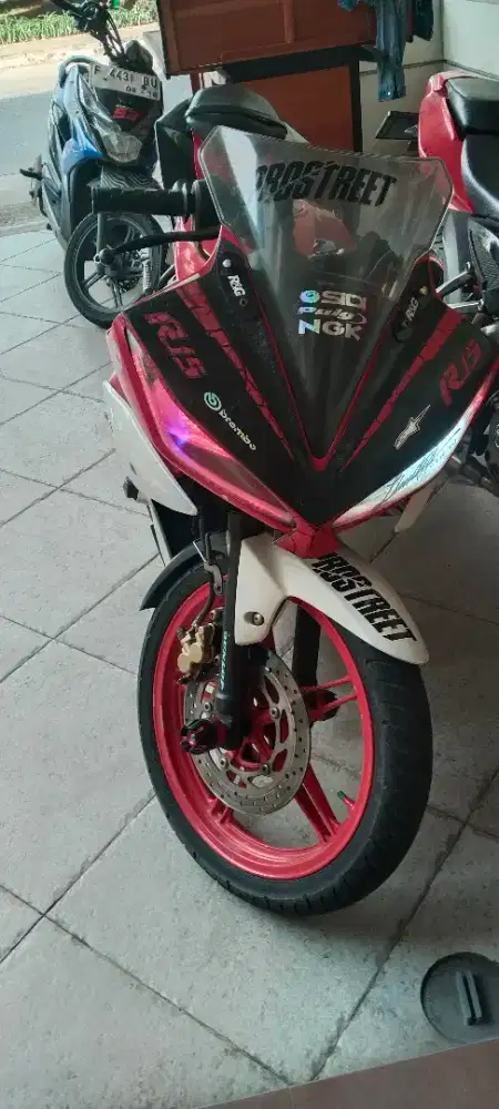 R15v2 merah cakep