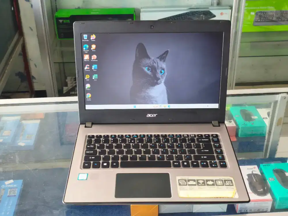 Acer E5-476G Core i5 Nvidia MX 2GB
