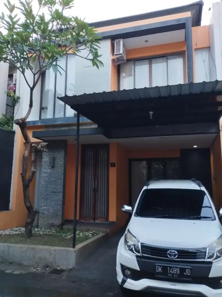 Dikontrakan rumah minimalis 2 lantai