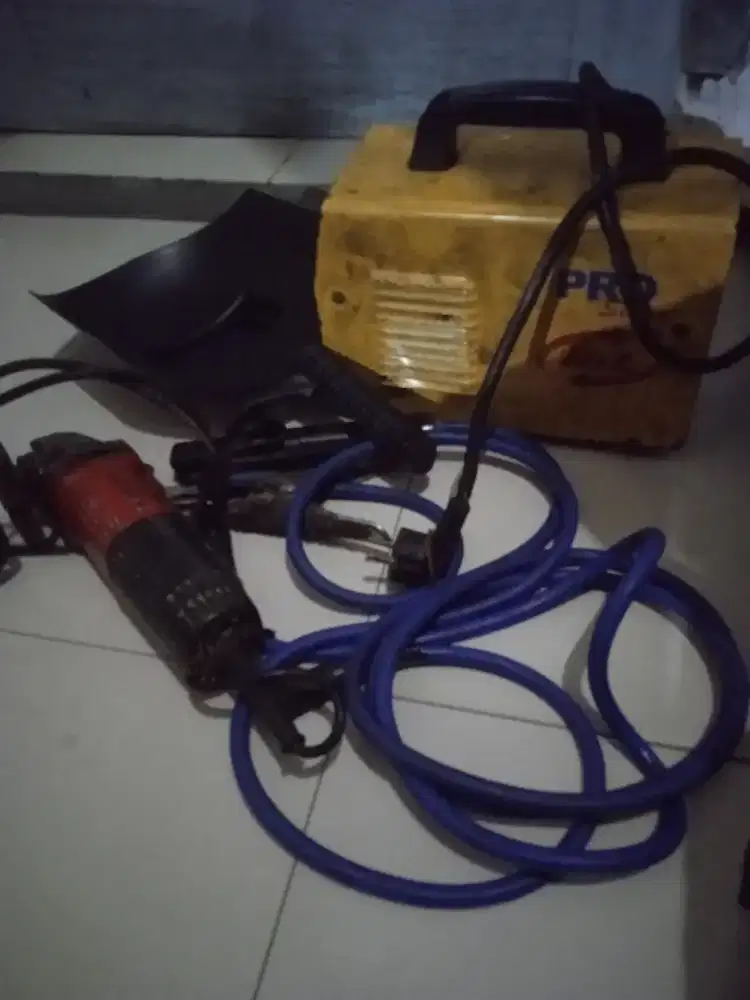 Las listrik panggilan