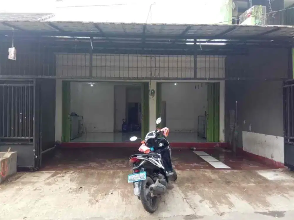 rumah pinggir jalan raya boulevard legok permai dan cocok untuk usaha