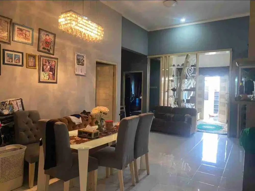 JUAL RUMAH DARMO SATELIT TIMUR BAGUS TERAWAT SIAP HUNI MURAH