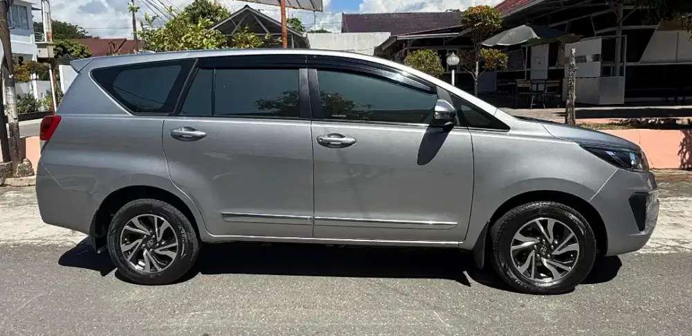 Reborn 2.4 G AT luxury 2021 captain seat