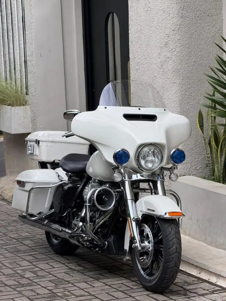 Elecrtra Police 2023