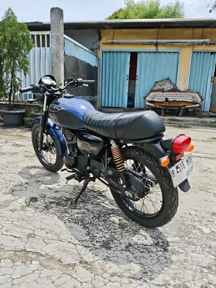 KAWASAKI W175 CAFE
