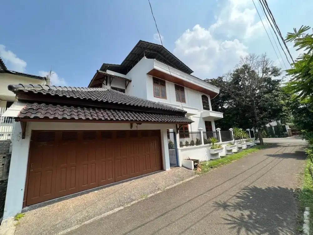Rumah Mewah Cantik Megah Lokasi Strategis Siap Huni Di cibubur indah
