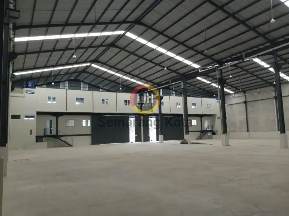 Gudang di Kawasan Industri Candi