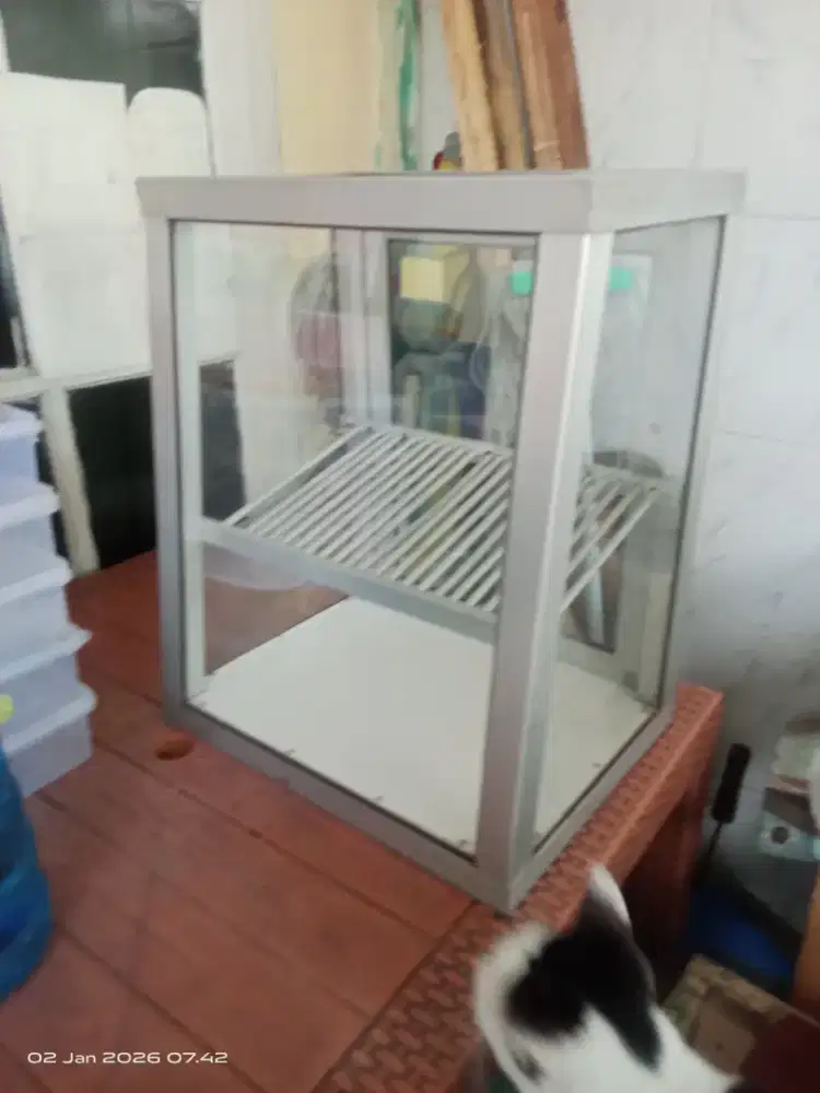 Jual Etalase Kecil