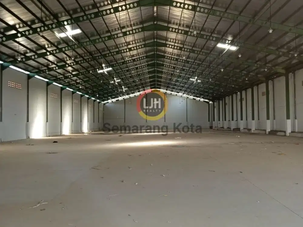 Gudang di Kawasan Industri Candi