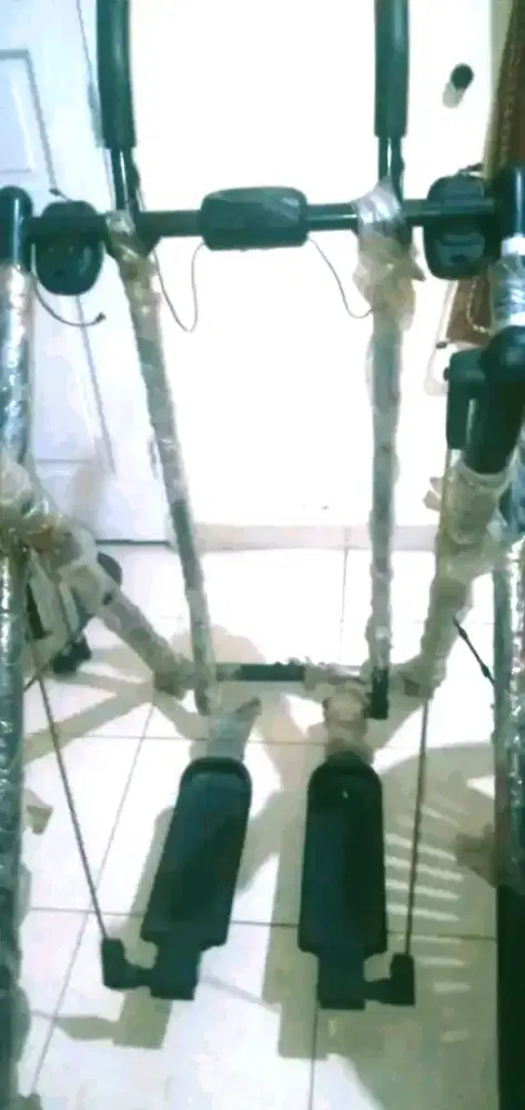 Alat jogging fitnes senam