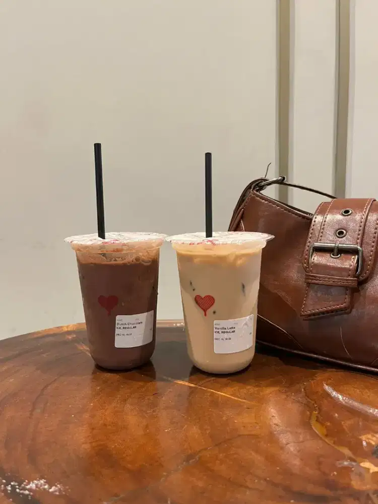 Cari loker host live