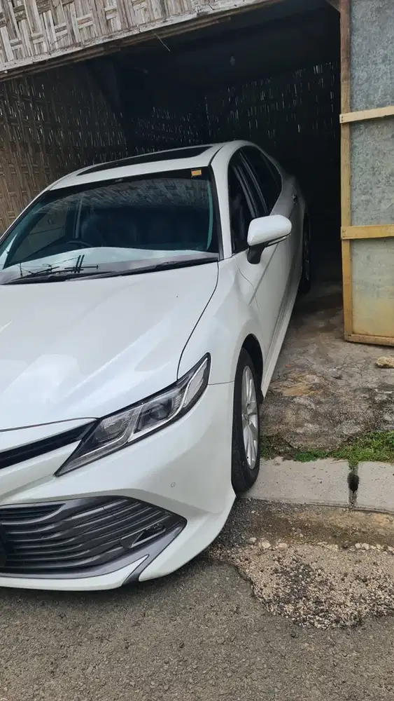 Toyota Camry 2.5V Matic 2019