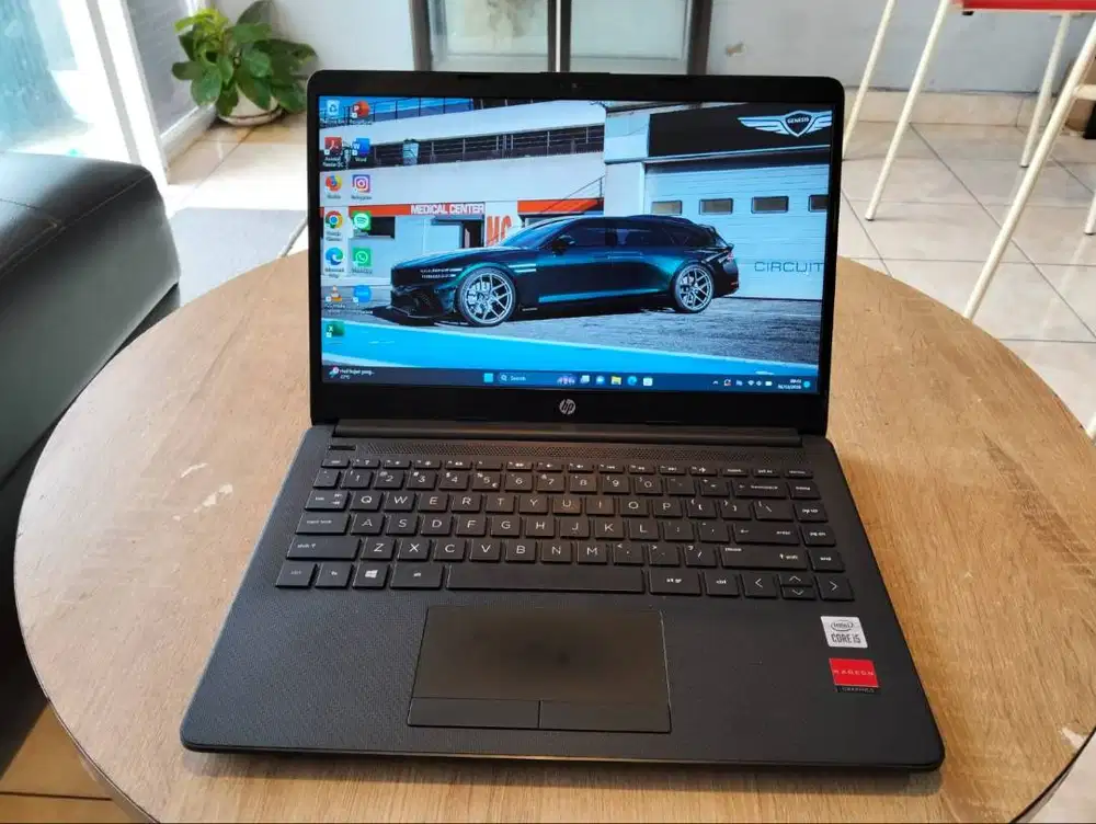 Laptop Grafis Hp 14 CF2224NIA Intel Core i5 10210U RAM 8GB SSD 256GB