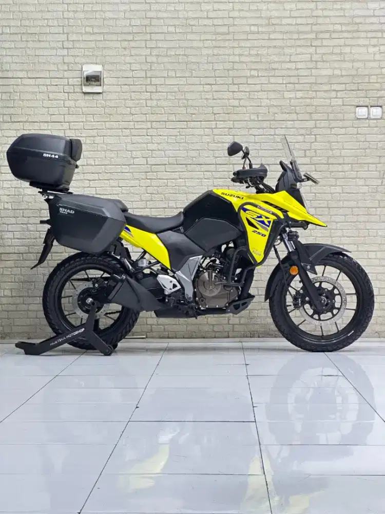 Motor Adventure terlaris Paling dicari! Suzuki Vstrom 250 SX 2023
