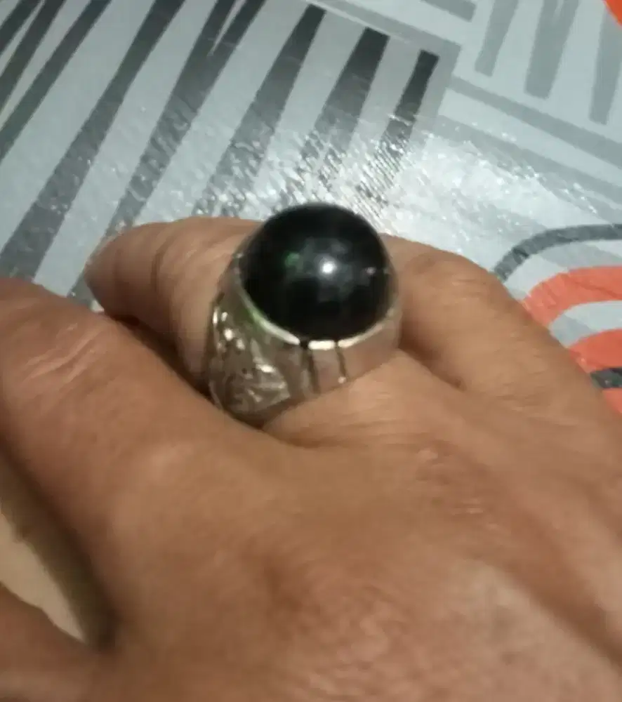 Bacan hitam mumbul