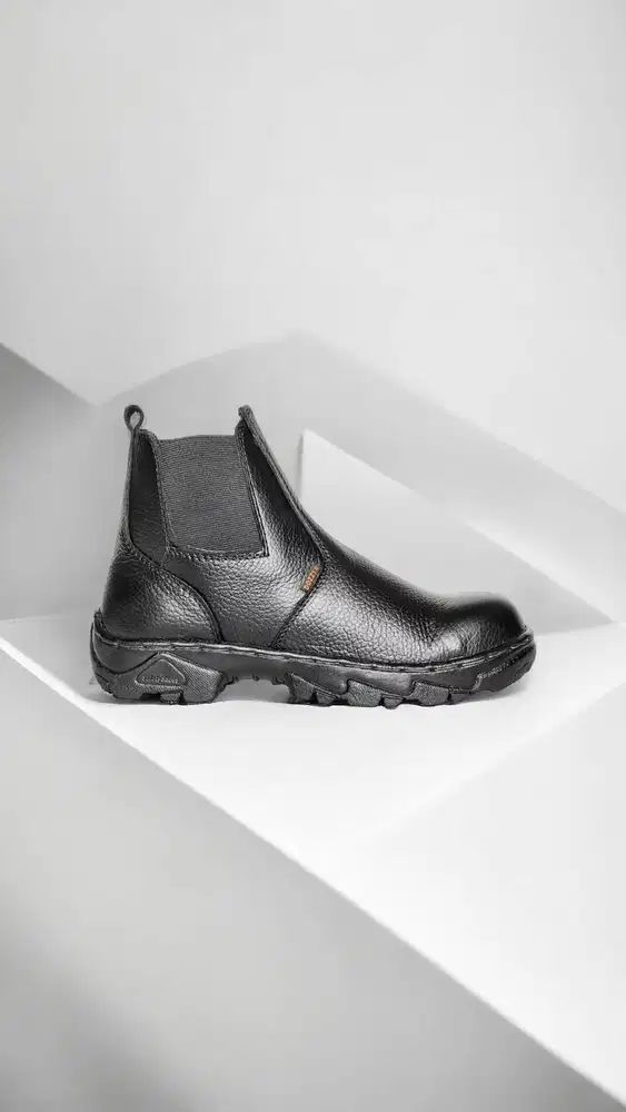 Toko Safety shoes certified Kuta