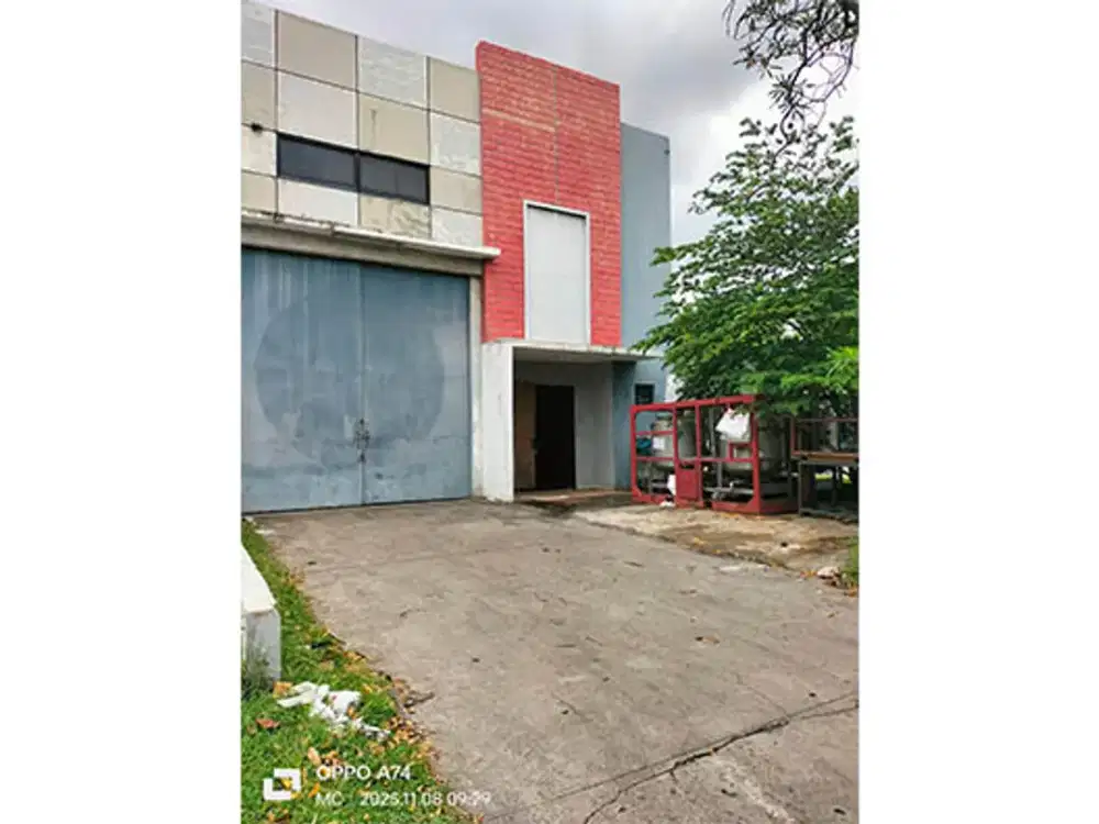 Gudang Marunda Center, Bekasi