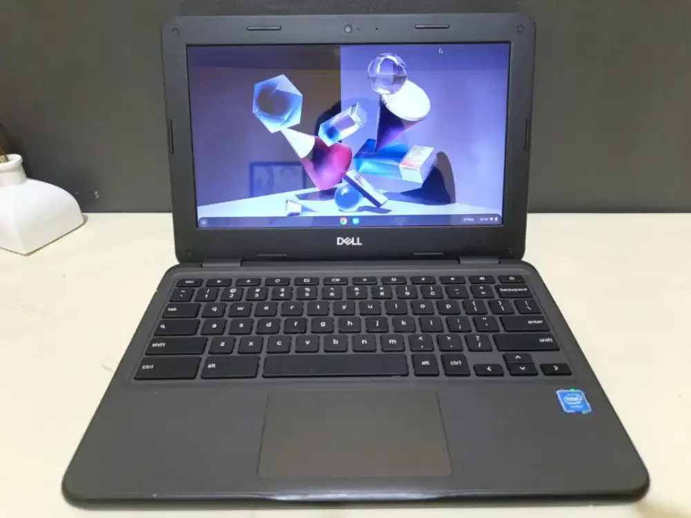 Dell 3100 Layar sentuh Ram 4gb Second