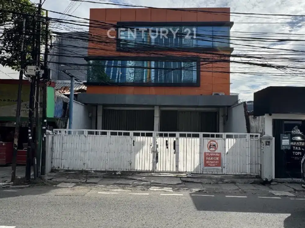 Ruko Gandeng Di Utan Kayu Bisa Untuk Kantor Atau Usaha