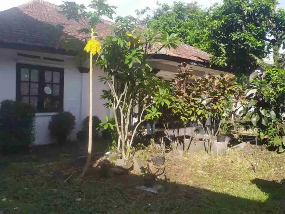 Rumah Hitung Tanah di Komplek Margahayu Raya Metro Bandung