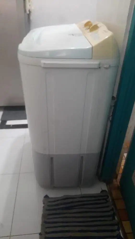 Mesin cuci sharp 8Kg