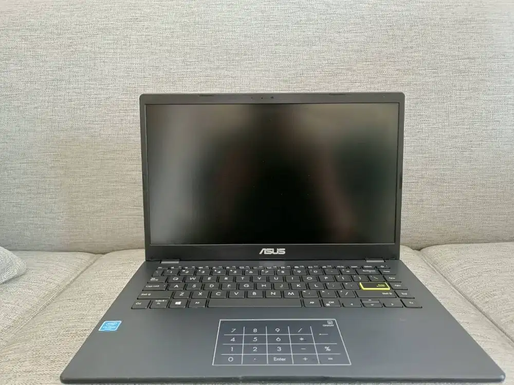 Asus E410M Intel Celeron N4020 RAM DDR4 4GB SSD 512GB GPU Intel UHD