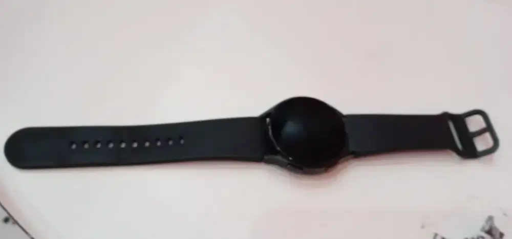 SAMSUNG GALAXY WATCH 4
