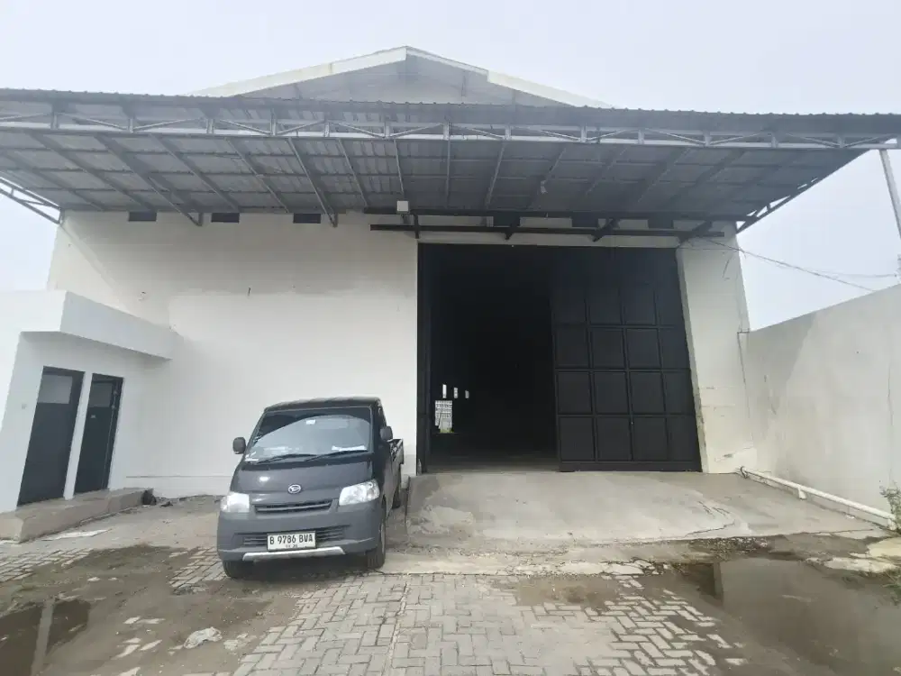 Dikontrakkan gudang di pal 7