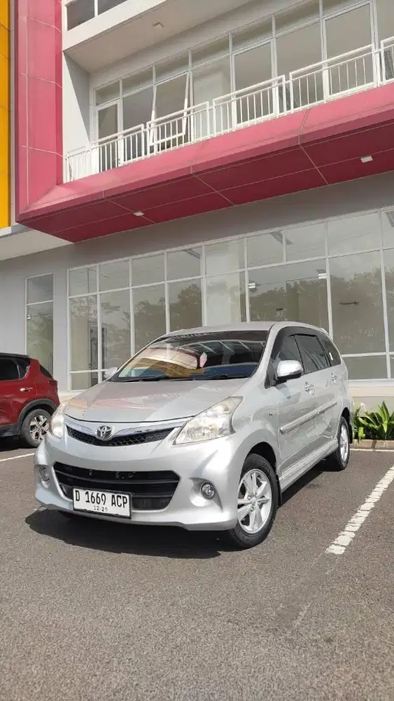 Toyota Veloz 1.5 Automatic 2014