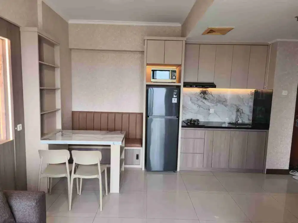 Sewa Apartemen Waterplace Tower C, Pakuwon Indah