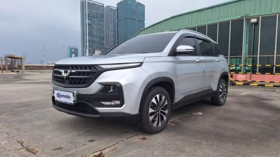 DP MURAH - Wuling Almaz 1.5 Smart Enjoy 5 AT 2021 Silver