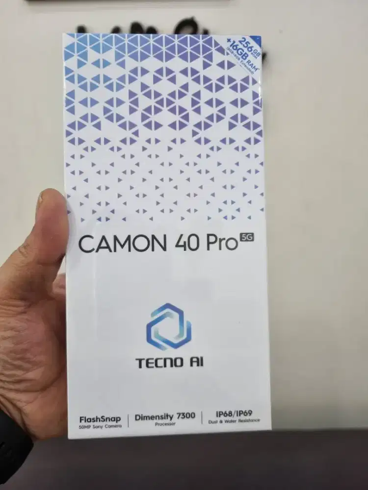 TECNO CAMON 40 PRO 5G 8+8/256 BARU